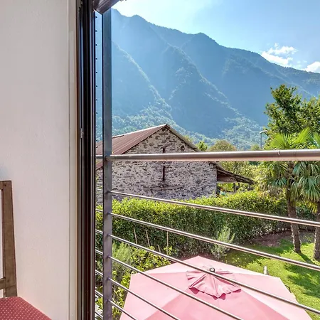 Casa Oliver, Tra La Calanca E I Castelli Di Bellinzona Grono Exterior foto