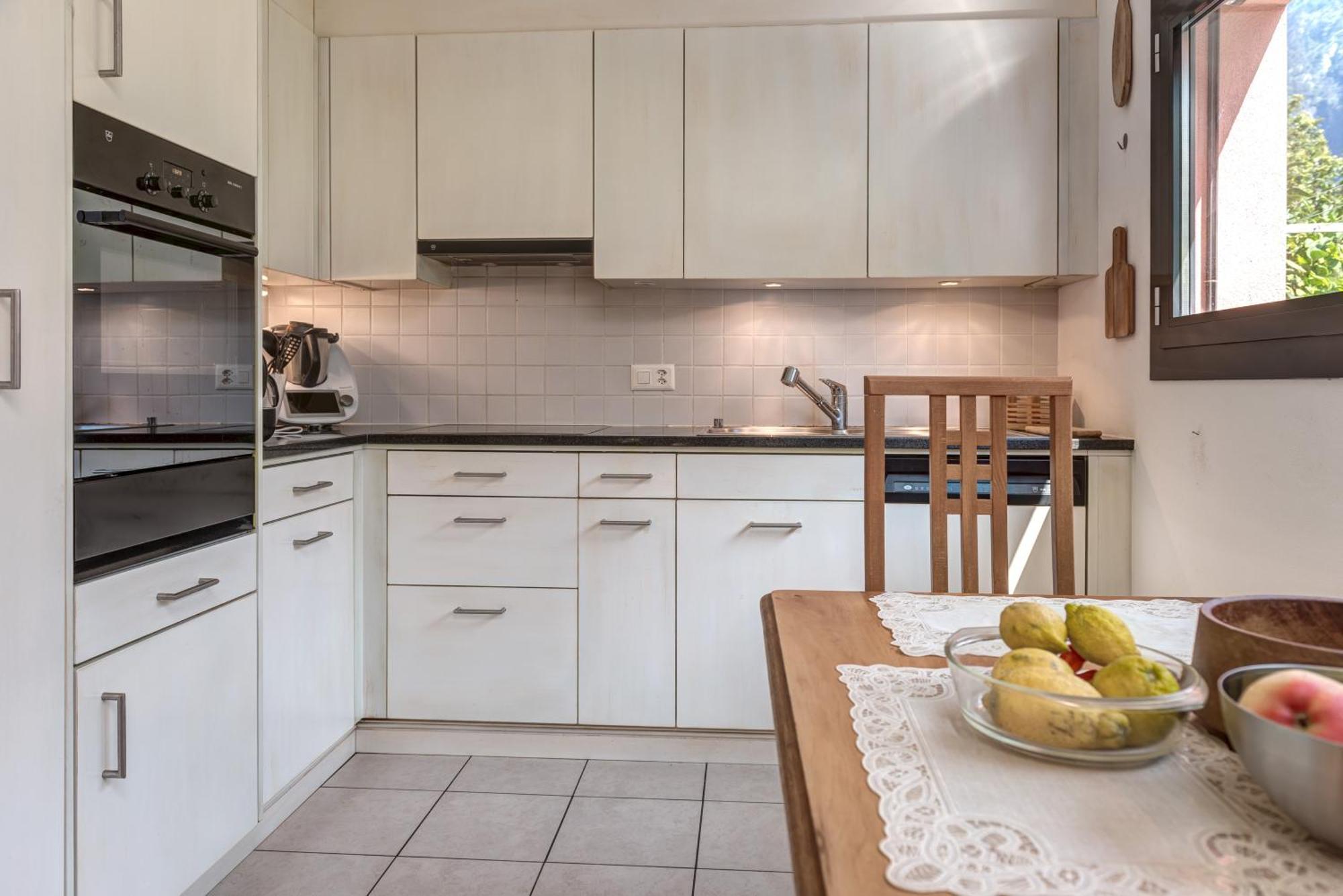 Casa Oliver, Tra La Calanca E I Castelli Di Bellinzona